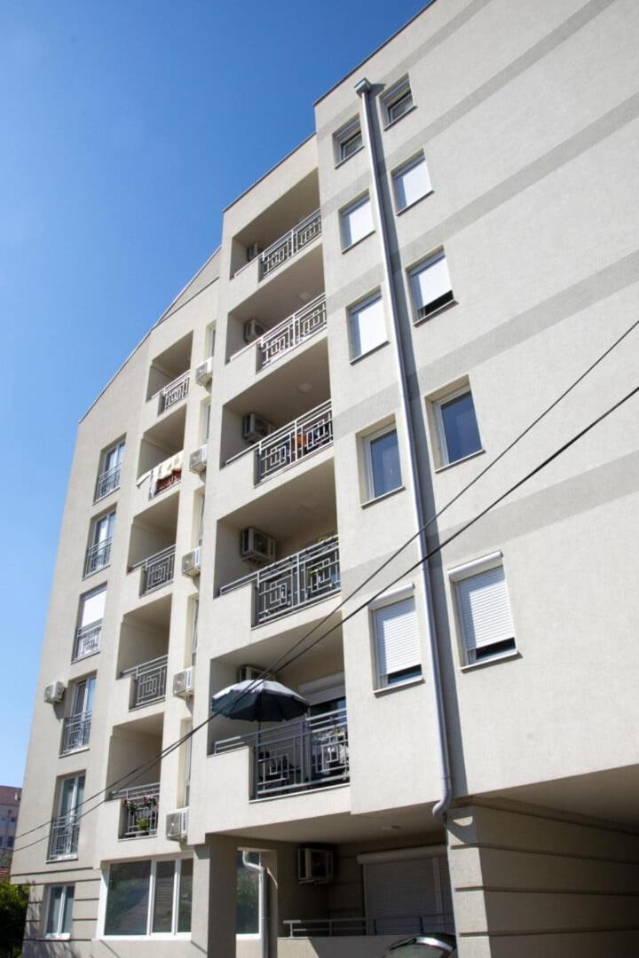 Sunray Apartman Pozsarevác Kültér fotó